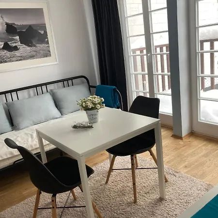 Apartment Kierunek Fala Boczna 2 *